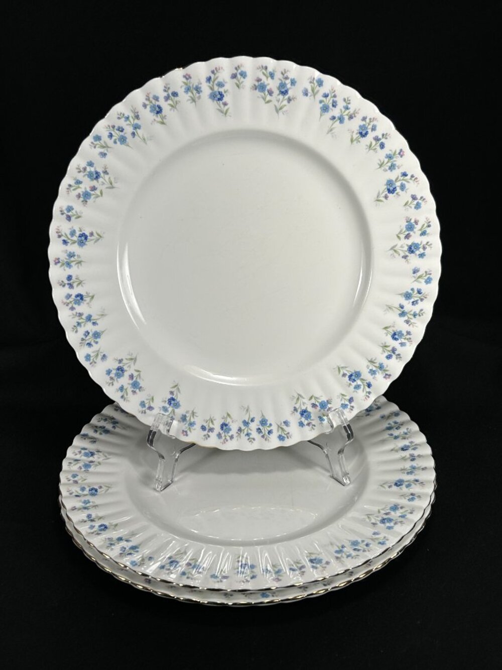 Royal Albert UK Memory Lane fine bone china set of 3 dinner plates